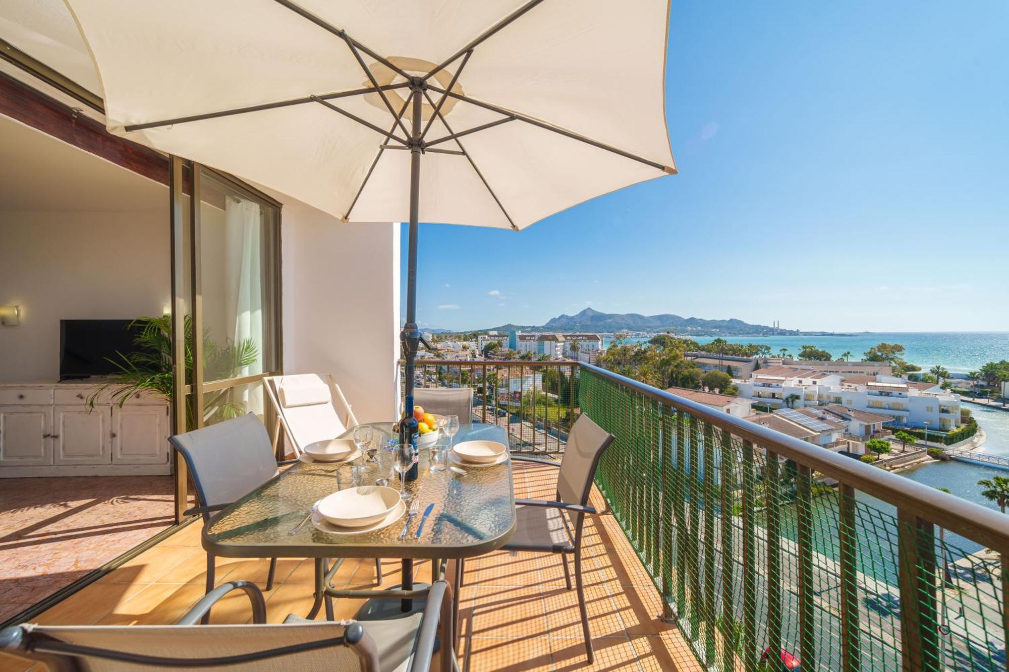 Apartment The Shell Ii, Beach Views And Pool Alcudia  Dış mekan fotoğraf