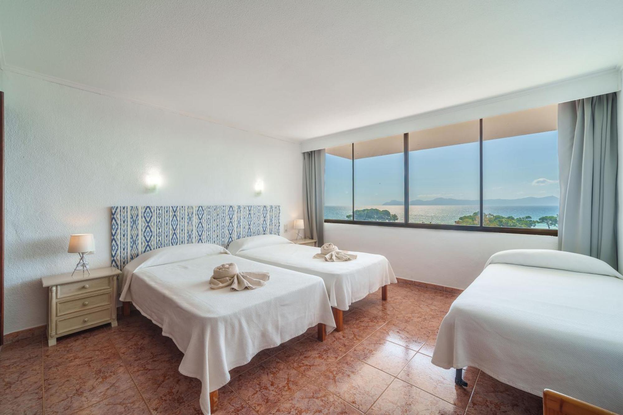 Apartment The Shell Ii, Beach Views And Pool Alcudia  Dış mekan fotoğraf