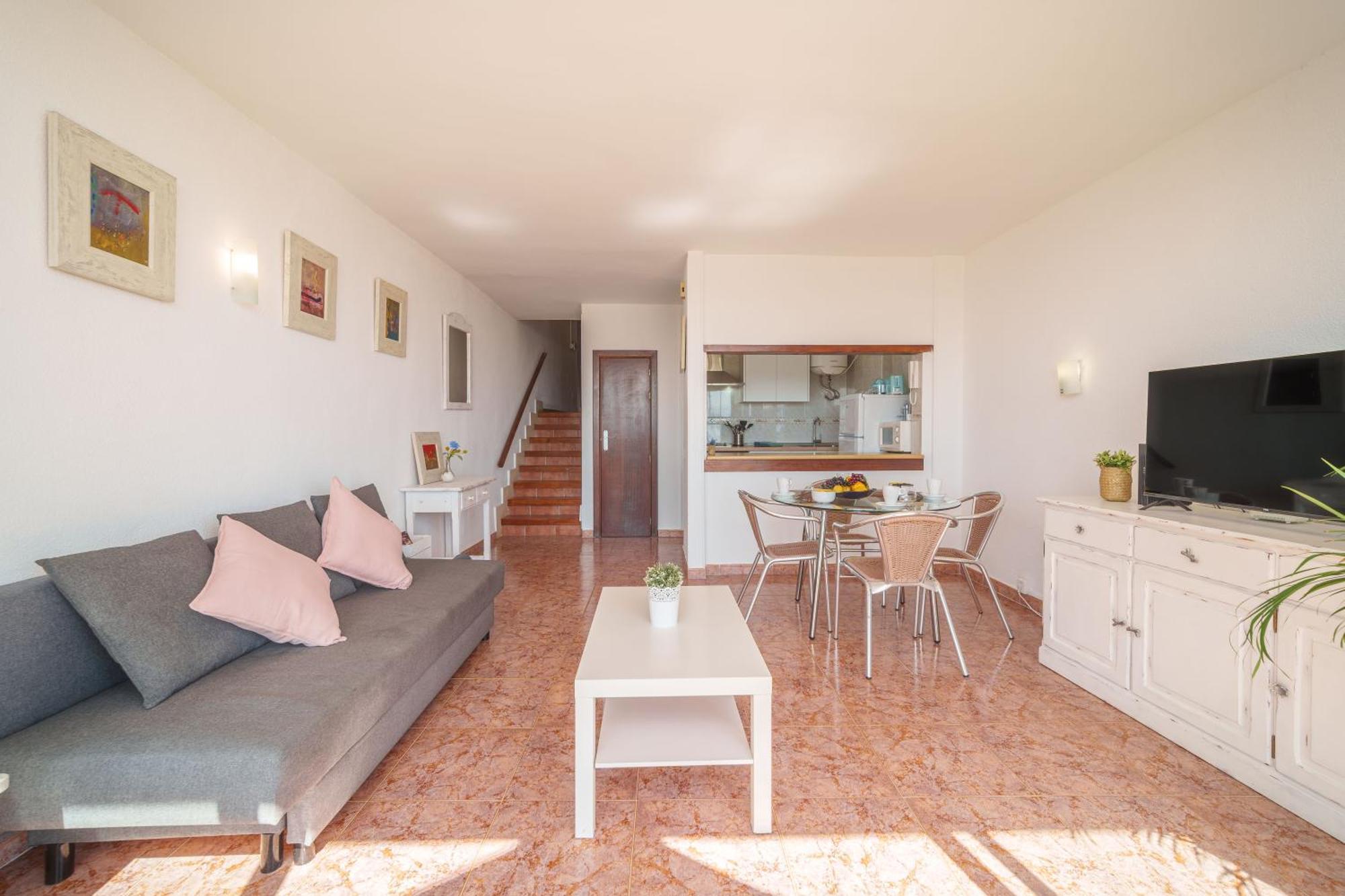 Apartment The Shell Ii, Beach Views And Pool Alcudia  Dış mekan fotoğraf